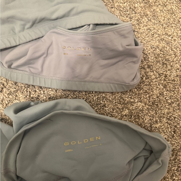 Aritzia workout set - Picture 3 of 3